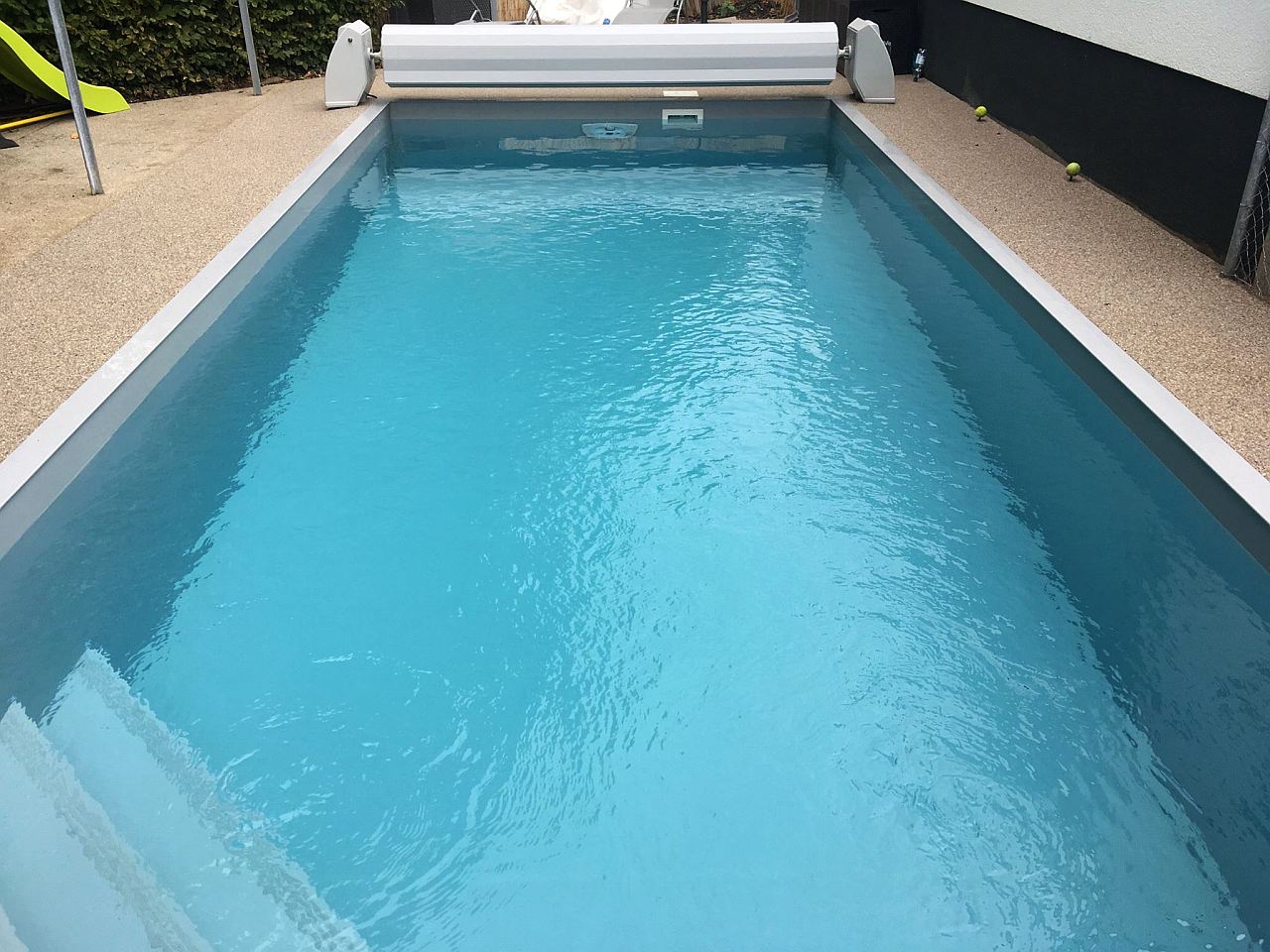 Vogel Pool GmbH - Schwimmbecken aus Polypropylen, GFK und Ceramic